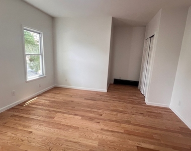 610 East 3 Street - Photo Thumbnail 10