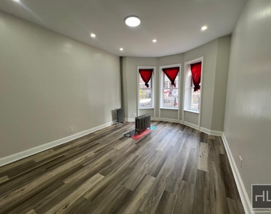 2311 Newkirk Avenue - Photo Thumbnail 2