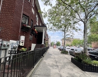 548 Rockaway Avenue - Photo Thumbnail 18