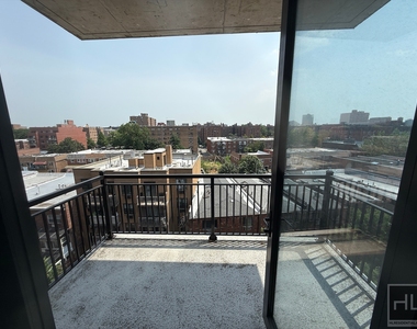 Northern Boulevard - Photo Thumbnail 1