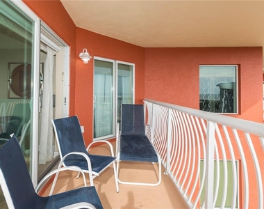 11605 Gulf Boulevard - Photo Thumbnail 28