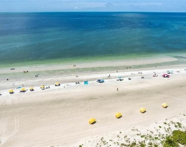 11605 Gulf Boulevard - Photo Thumbnail 53