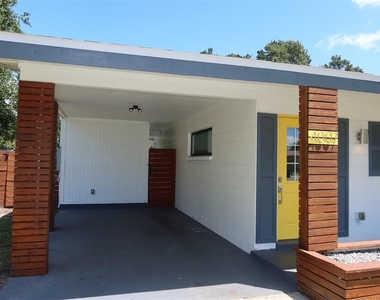 4007 W Wyoming Avenue - Photo Thumbnail 2