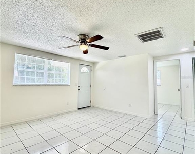 2204 Irene Street - Photo Thumbnail 7