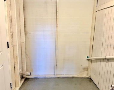 2204 Irene Street - Photo Thumbnail 23