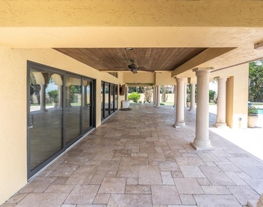 5810 Bahama Shores Drive S - Photo Thumbnail 54