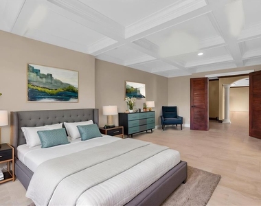 5810 Bahama Shores Drive S - Photo Thumbnail 32