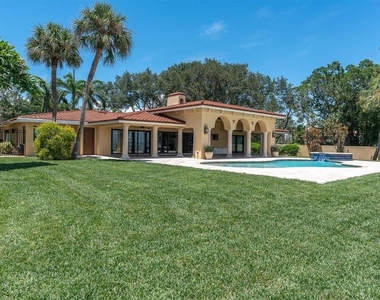 5810 Bahama Shores Drive S - Photo Thumbnail 59