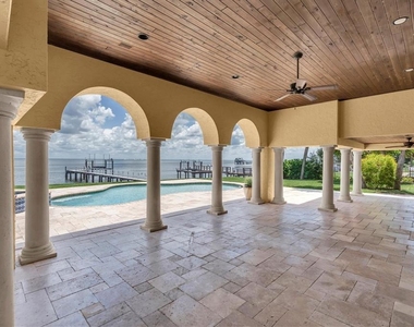 5810 Bahama Shores Drive S - Photo Thumbnail 57