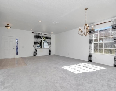 29822 Boyette Oaks Place - Photo Thumbnail 3
