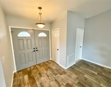 2991 Valencia Lane E - Photo Thumbnail 1