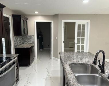9724 Tom Folsom Road - Photo Thumbnail 5