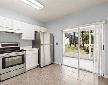 2369 Lake Woodberry Circle - Photo Thumbnail 3
