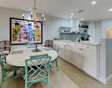 5721 Cottonwood Street - Photo Thumbnail 9