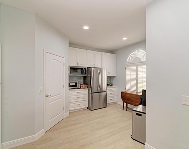 5721 Cottonwood Street - Photo Thumbnail 15
