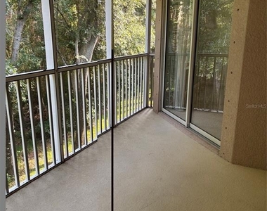 832 Lantern Way - Photo Thumbnail 18