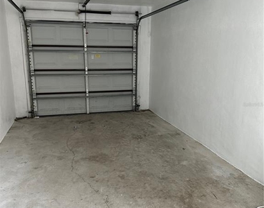 752 E Broome Street - Photo Thumbnail 12