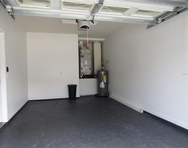 3108 Wentworth Lane - Photo Thumbnail 13
