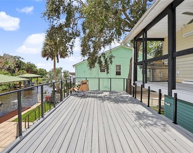 12390 W Standish - Photo Thumbnail 8