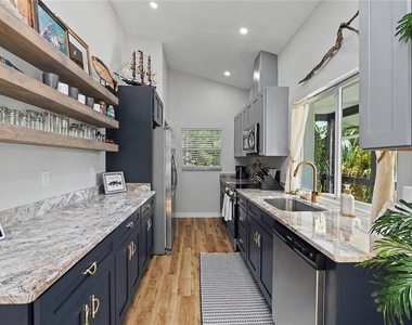 12390 W Standish - Photo Thumbnail 13