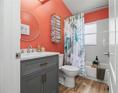 12390 W Standish - Photo Thumbnail 37
