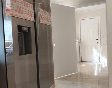 4901 Ne 7th Street - Photo Thumbnail 11