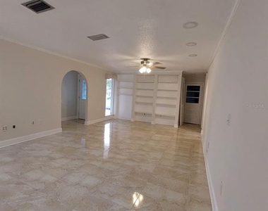 4901 Ne 7th Street - Photo Thumbnail 36