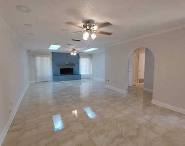 4901 Ne 7th Street - Photo Thumbnail 13