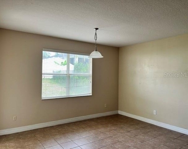 739 Reflections Lane - Photo Thumbnail 11