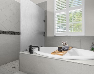 10175 Cove Lake Drive - Photo Thumbnail 33