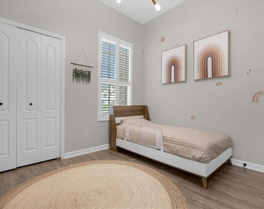 10175 Cove Lake Drive - Photo Thumbnail 27