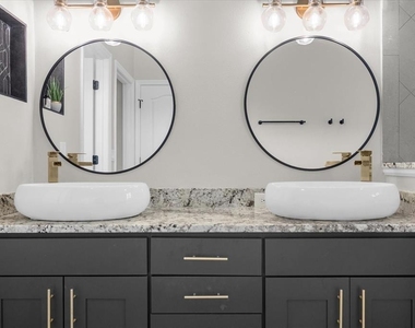 10175 Cove Lake Drive - Photo Thumbnail 19