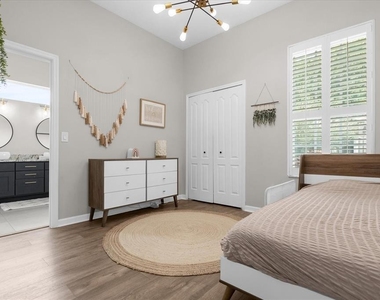10175 Cove Lake Drive - Photo Thumbnail 34