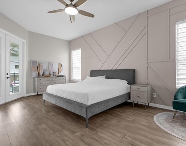 10175 Cove Lake Drive - Photo Thumbnail 8