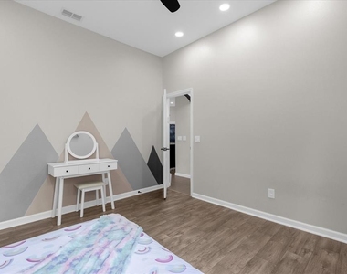 10175 Cove Lake Drive - Photo Thumbnail 31