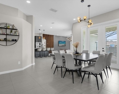 10175 Cove Lake Drive - Photo Thumbnail 15