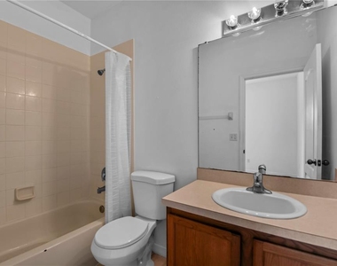 10825 Savannah Wood - Photo Thumbnail 11