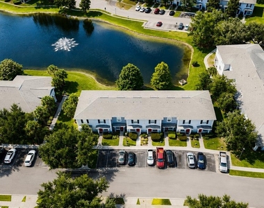 10825 Savannah Wood - Photo Thumbnail 2