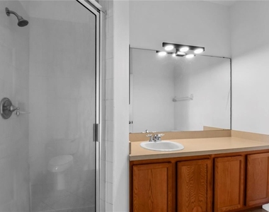 10825 Savannah Wood - Photo Thumbnail 9