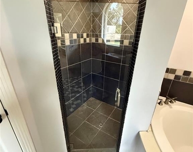325 Leslie Lane - Photo Thumbnail 29