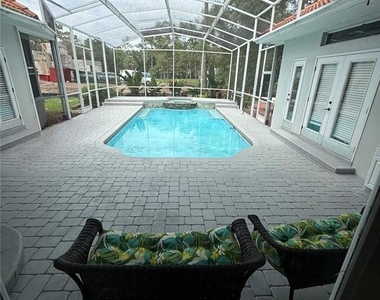 325 Leslie Lane - Photo Thumbnail 32