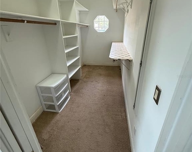 325 Leslie Lane - Photo Thumbnail 23