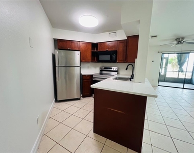 3941 Atrium Drive - Photo Thumbnail 5