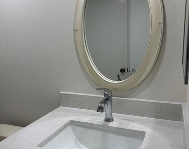 2449 Grand Teton Circle - Photo Thumbnail 5