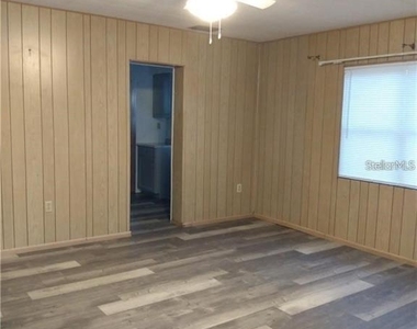 110 Orange Avenue - Photo Thumbnail 2