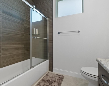1329 Tullamore Boulevard - Photo Thumbnail 26