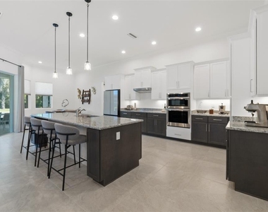 1329 Tullamore Boulevard - Photo Thumbnail 16