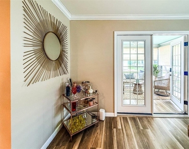 1900 Benjamin Franklin Drive - Photo Thumbnail 10