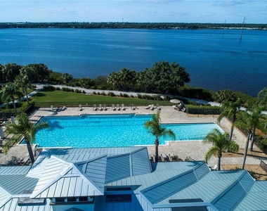 1030 Overlook Court - Photo Thumbnail 27