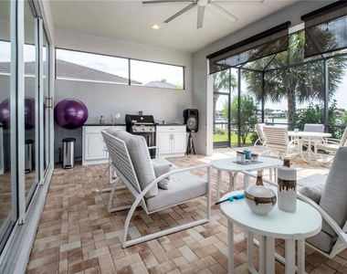 1030 Overlook Court - Photo Thumbnail 6